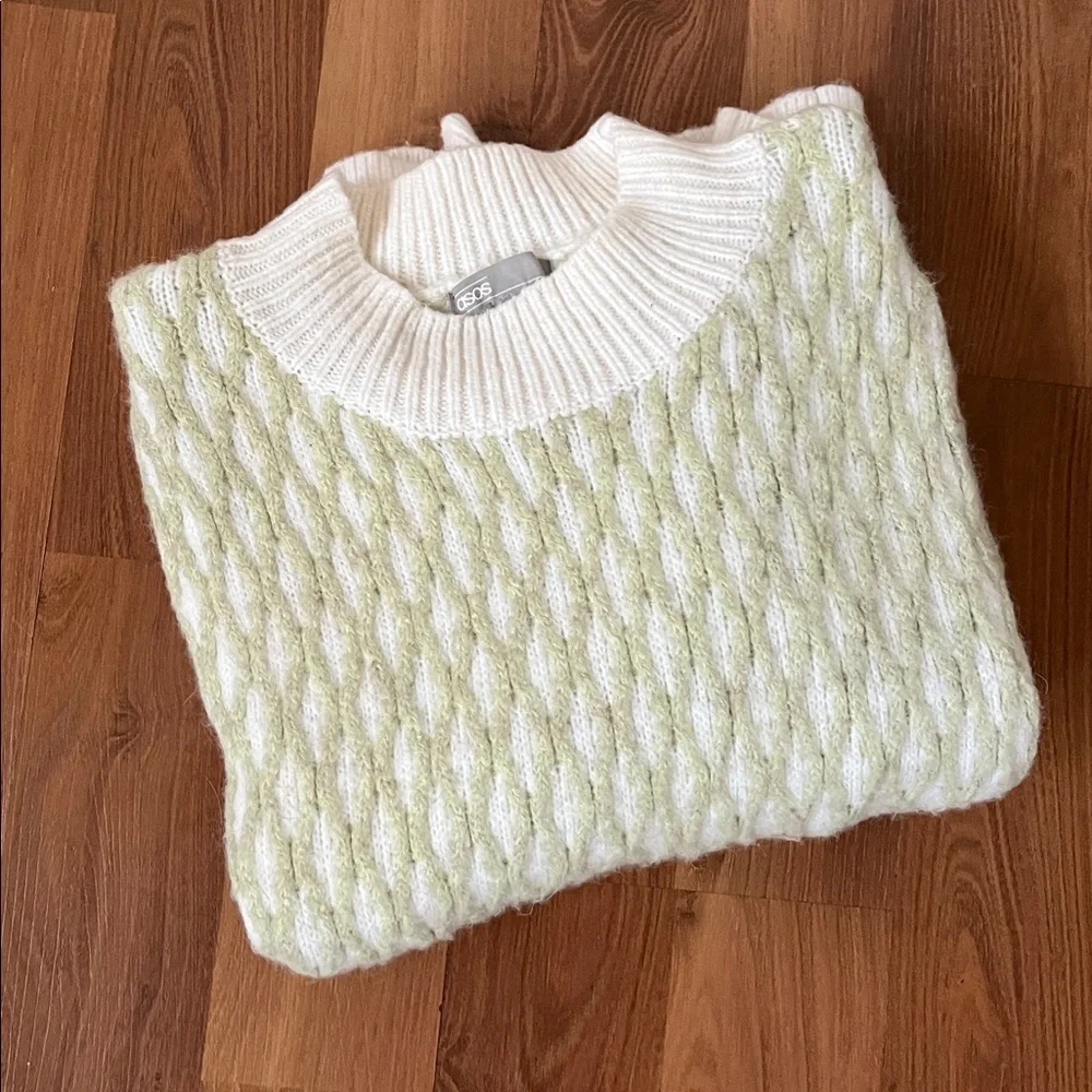ASOS Diamond Patterned Bulb Sleeved Sweater - Picture 3 of 7